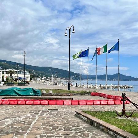 Ca' Dei Pescatori Dalle Spiagge Lavagna Esterno foto